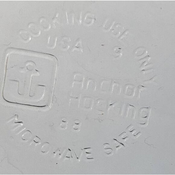 Vintage Anchor Hocking 2 Liter measuring cup #88 USA - Picture 3 of 8